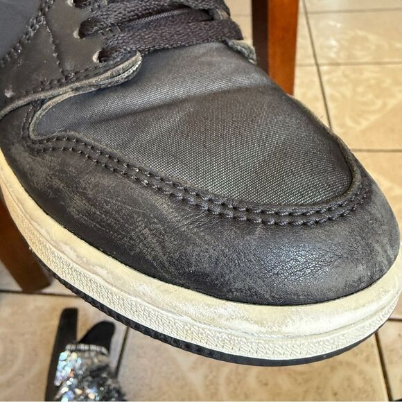 Nike Air Jordan 1 Retro High OG Black Satin Gym Red GS Youth 5Y - Picture 7 of 11